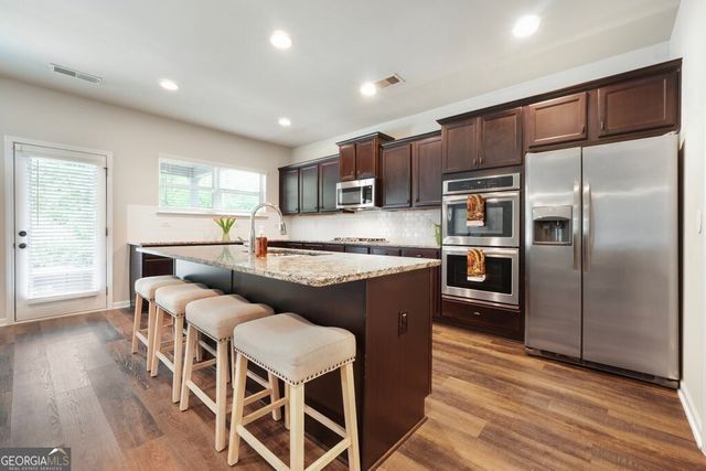 204 Villa Grande Drive, Locust Grove, GA 30248
