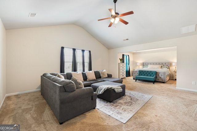 204 Villa Grande Drive, Locust Grove, GA 30248