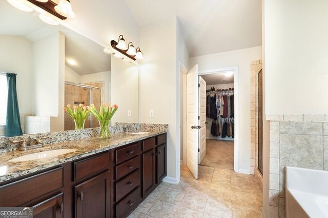 204 Villa Grande Drive, Locust Grove, GA 30248