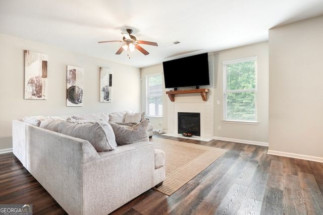 204 Villa Grande Drive, Locust Grove, GA 30248