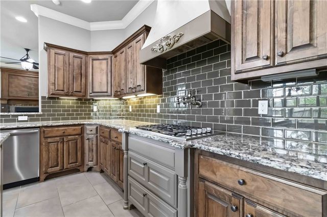 4901 SW Westchester Road, Bentonville, AR 72713