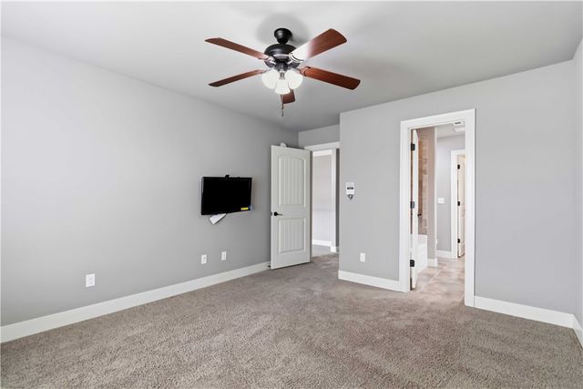 4901 SW Westchester Road, Bentonville, AR 72713