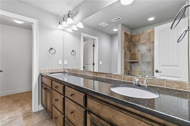 4901 SW Westchester Road, Bentonville, AR 72713
