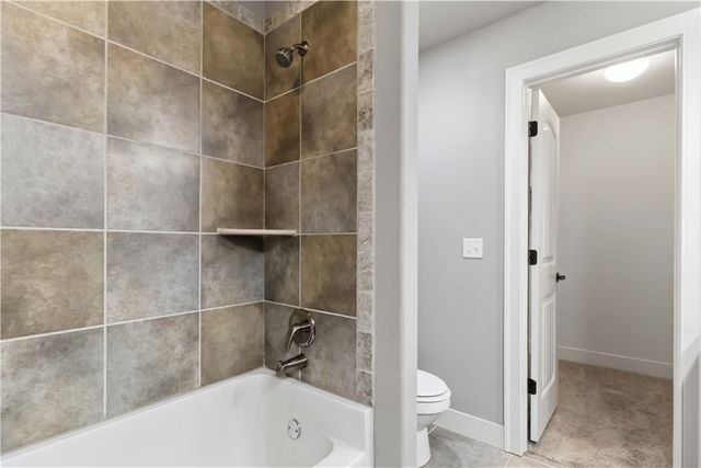 4901 SW Westchester Road, Bentonville, AR 72713