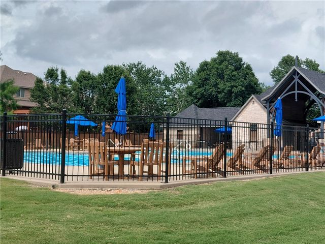 4901 SW Westchester Road, Bentonville, AR 72713
