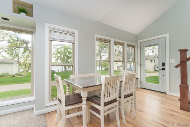 7490 Noahs Landing, Dexter Township, MI 48137
