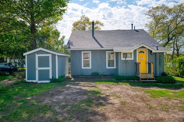 7490 Noahs Landing, Dexter Township, MI 48137