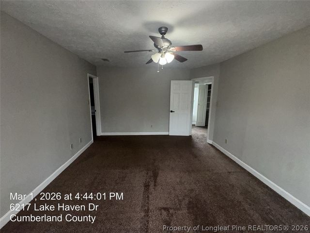 6217 Lakehaven Drive, Fayetteville, NC 28304