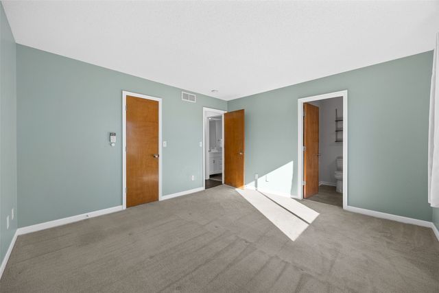 3295 5th Street, Marion, IA 52302