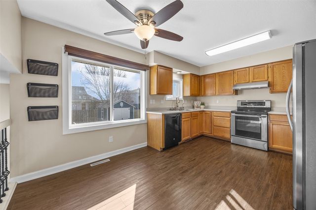 3295 5th Street, Marion, IA 52302