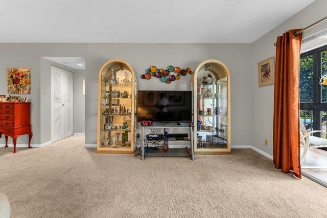 7341 Amberly Lane 307, Delray Beach, FL 33446