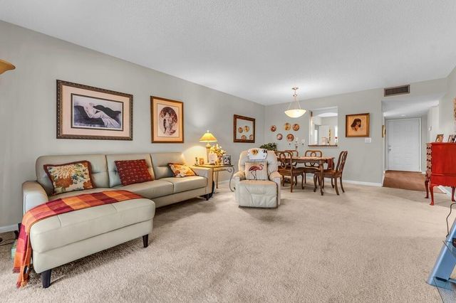 7341 Amberly Lane 307, Delray Beach, FL 33446