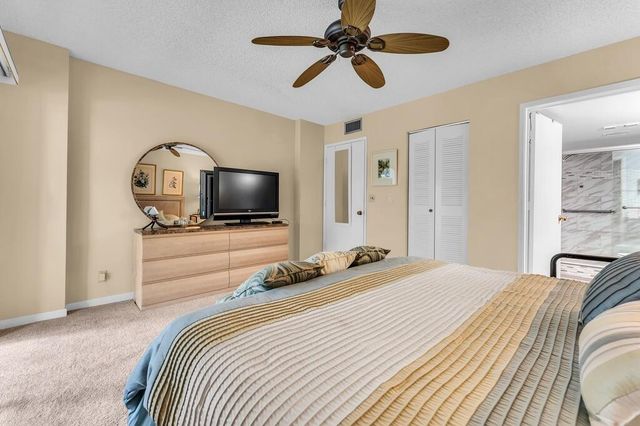 7341 Amberly Lane 307, Delray Beach, FL 33446