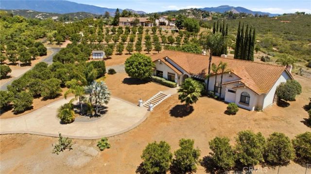 30401 Cool Valley Highlands, Valley Center, CA 92082