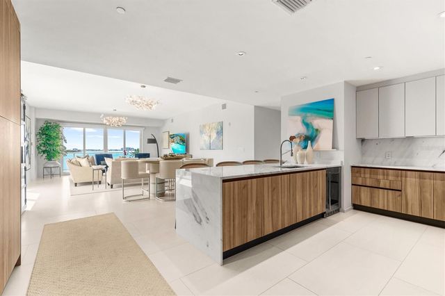 1020 SUNSET POINT ROAD 303, Clearwater, FL 33755