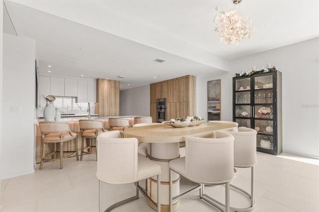 1020 SUNSET POINT ROAD 303, Clearwater, FL 33755