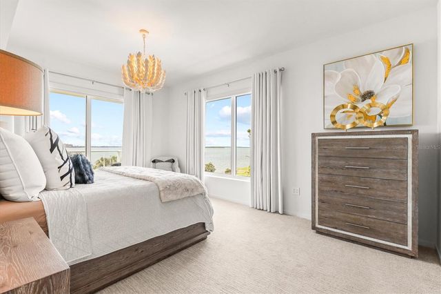 1020 SUNSET POINT ROAD 303, Clearwater, FL 33755