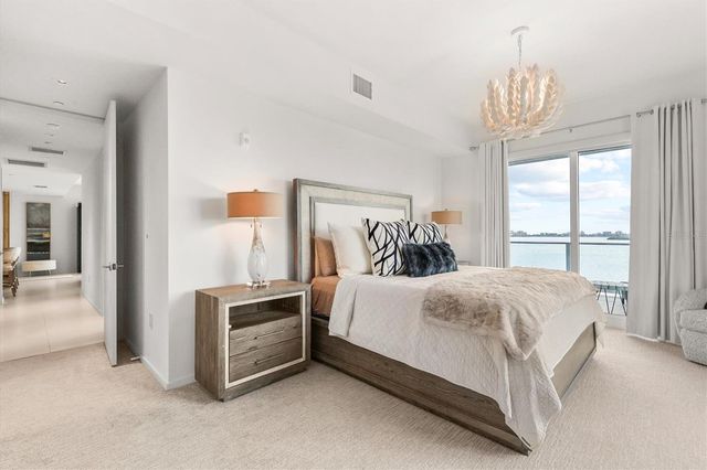 1020 SUNSET POINT ROAD 303, Clearwater, FL 33755