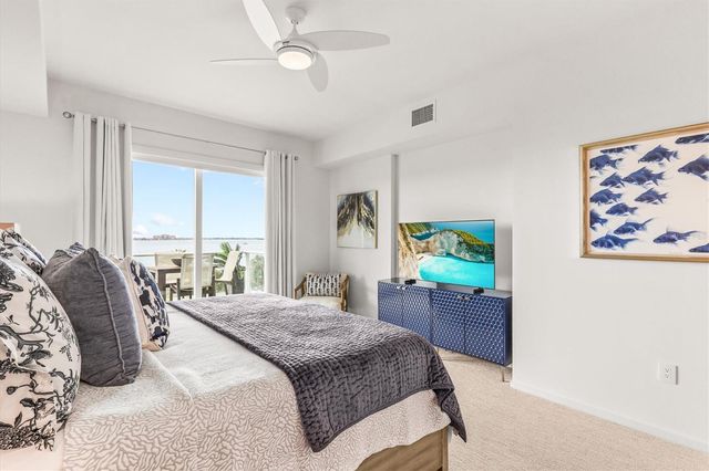 1020 SUNSET POINT ROAD 303, Clearwater, FL 33755