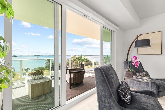 1020 SUNSET POINT ROAD 303, Clearwater, FL 33755