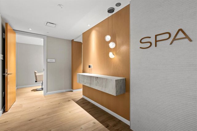 1020 SUNSET POINT ROAD 303, Clearwater, FL 33755