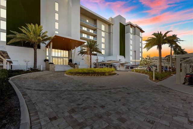 1020 SUNSET POINT ROAD 303, Clearwater, FL 33755