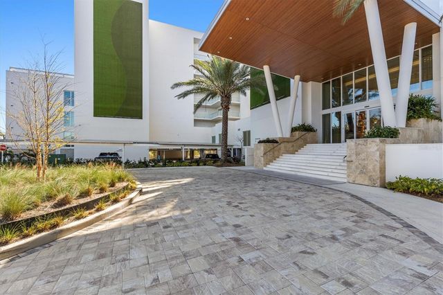 1020 SUNSET POINT ROAD 303, Clearwater, FL 33755