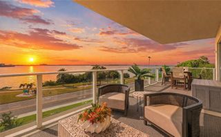 1020 SUNSET POINT ROAD 303, Clearwater, FL 33755