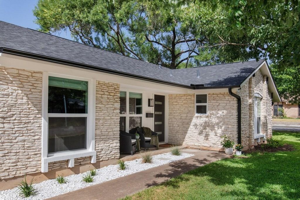 2608 Coatbridge DR, Austin, TX 78745
