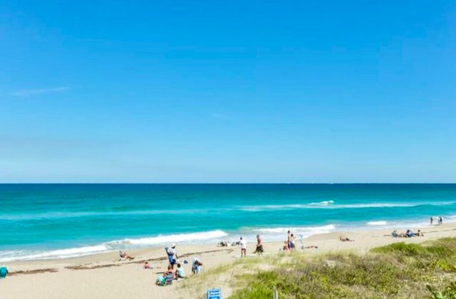 420 Celestial Way 303, Juno Beach, FL 33408
