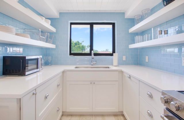 420 Celestial Way 303, Juno Beach, FL 33408