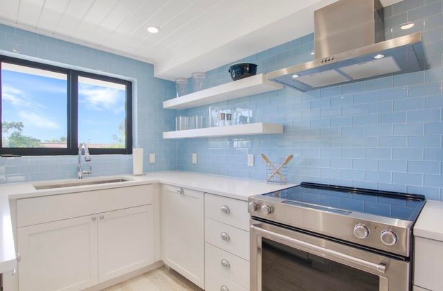 420 Celestial Way 303, Juno Beach, FL 33408