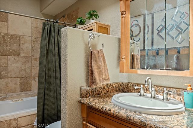 128 Brentwood Drive, Lake Arrowhead, CA 92352