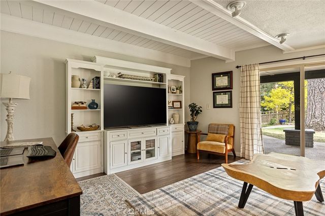 128 Brentwood Drive, Lake Arrowhead, CA 92352