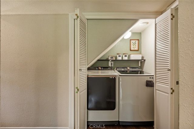 128 Brentwood Drive, Lake Arrowhead, CA 92352