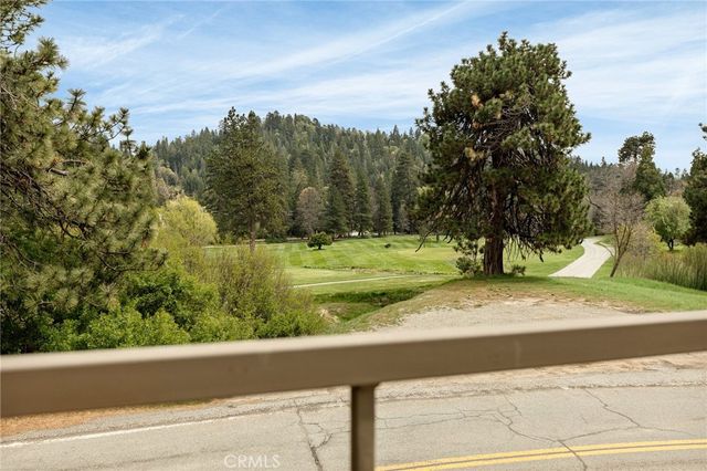128 Brentwood Drive, Lake Arrowhead, CA 92352