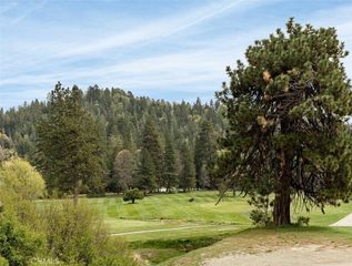128 Brentwood Drive, Lake Arrowhead, CA 92352
