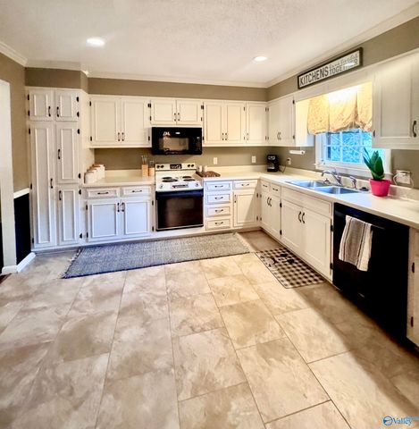 910 Brentwood Drive, Cullman, AL 35055
