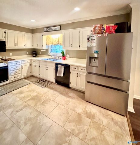 910 Brentwood Drive, Cullman, AL 35055