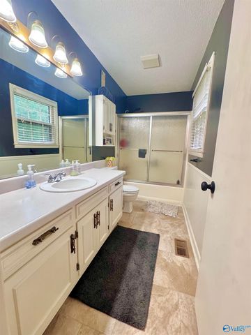 910 Brentwood Drive, Cullman, AL 35055