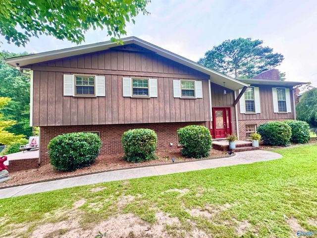 910 Brentwood Drive, Cullman, AL 35055