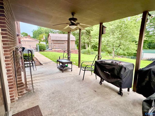 910 Brentwood Drive, Cullman, AL 35055