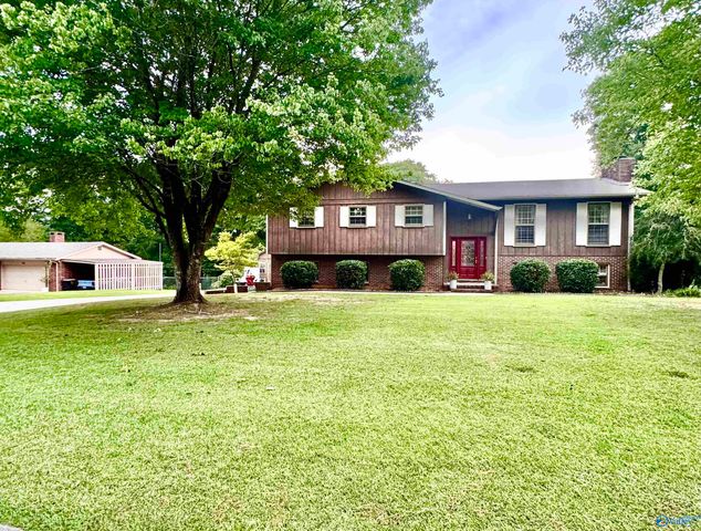 910 Brentwood Drive, Cullman, AL 35055