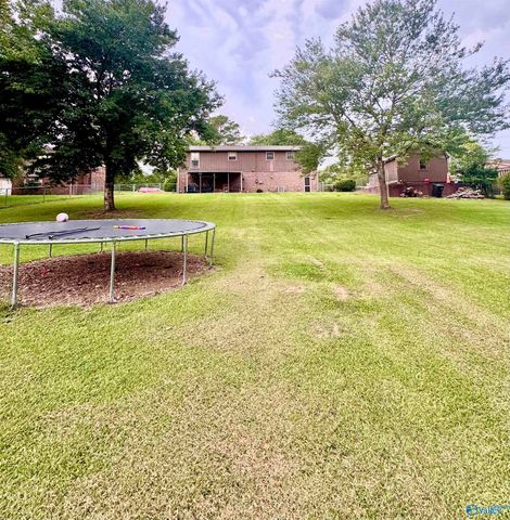 910 Brentwood Drive, Cullman, AL 35055