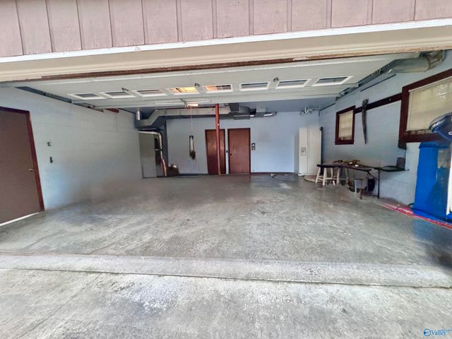 910 Brentwood Drive, Cullman, AL 35055