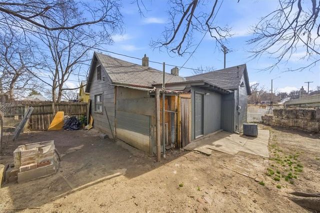 534 Reynolds Avenue, Kansas City, KS 66101