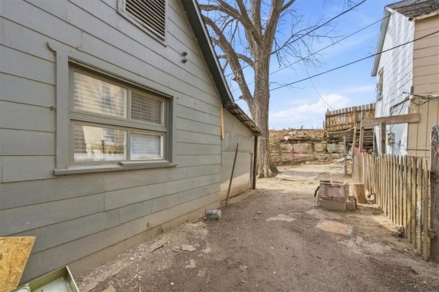 534 Reynolds Avenue, Kansas City, KS 66101