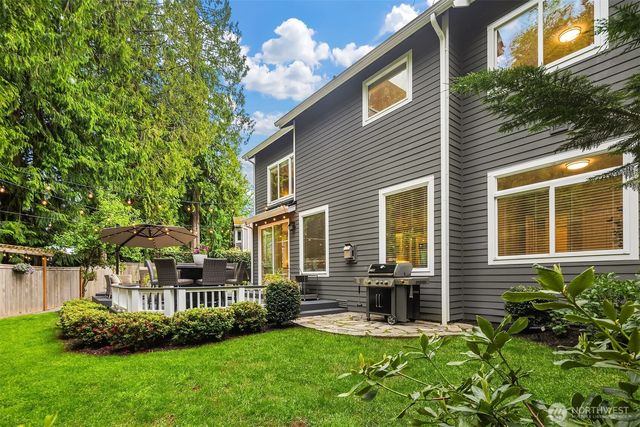 3032 206th Way NE, Sammamish, WA 98074