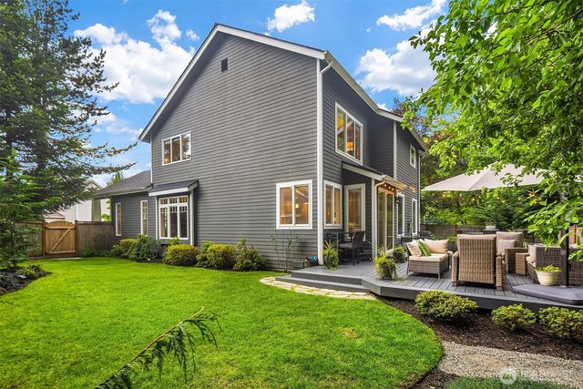 3032 206th Way NE, Sammamish, WA 98074