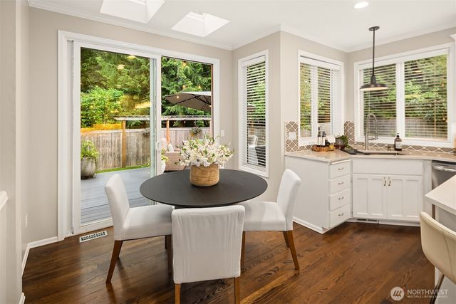 3032 206th Way NE, Sammamish, WA 98074
